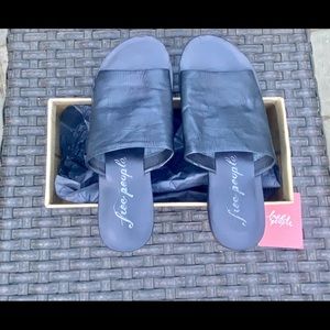 Free People slide sandal in size 38 (size 7.5)